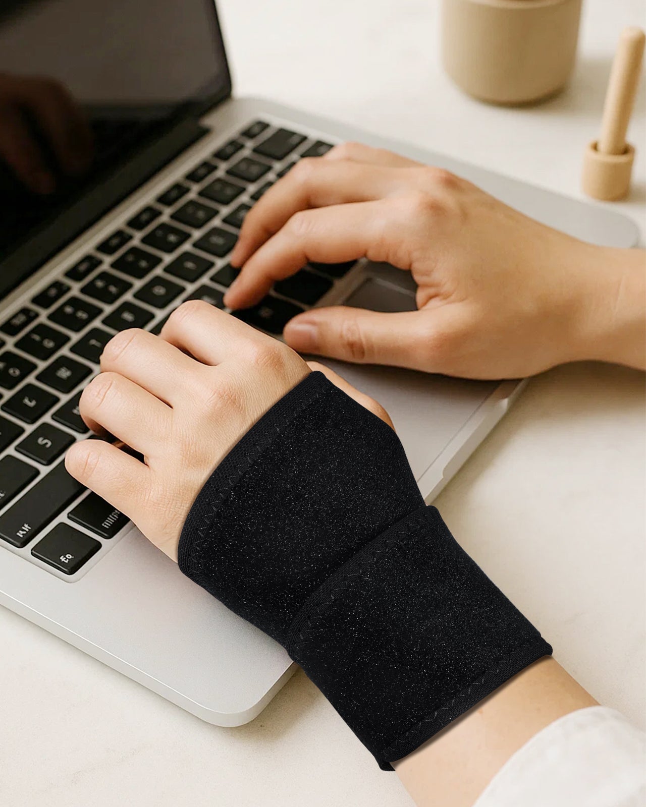 Carpal Tunnel Wrist Brace for Women & Men - 2 Pack Wrist Brace, Adjustable Fits Both Right & Left Hands for Night Support Tendonitis Lifting Arthritis Tennis Sprained Typing Sports
