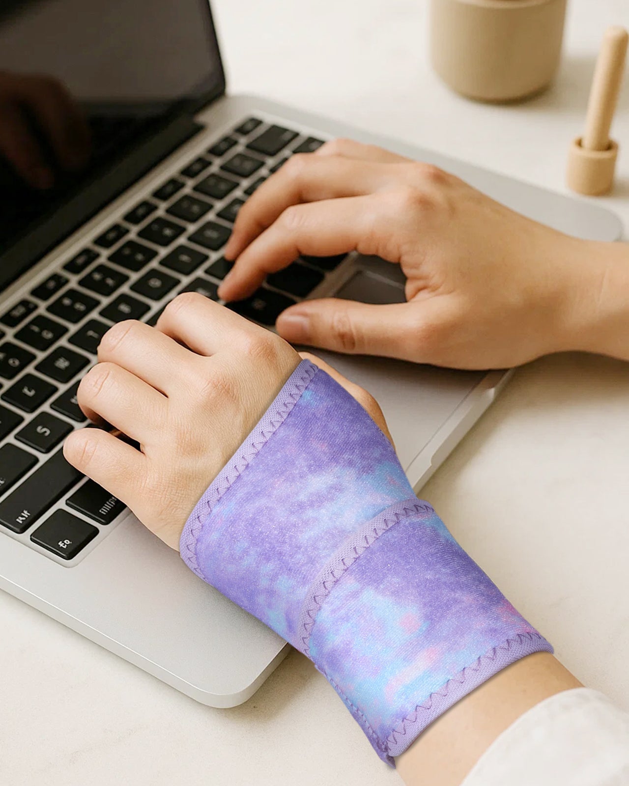 Carpal Tunnel Wrist Brace for Women - 2 Pack Wrist Brace, Adjustable Fits Both Right & Left Hands for Night Support Tendonitis Lifting Arthritis Tennis Sprained Typing Sports