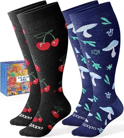 Lalapapa Wide-Calf Cotton Compression Socks · 2 Pairs — Cherry Mushroom